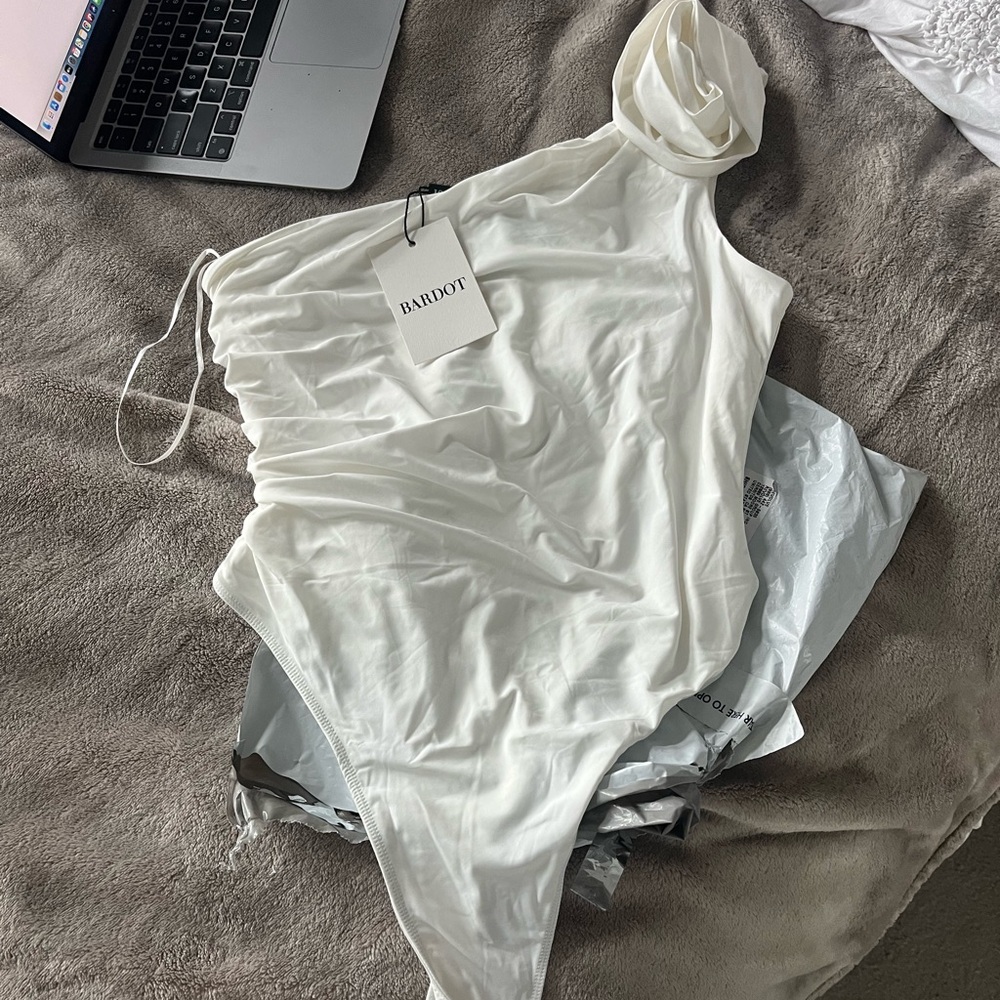 Bardot bodysuit